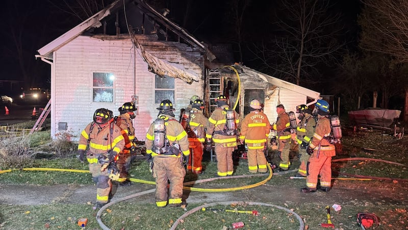 Chippewa Falls Fire Department responds to Irvine St. house fire