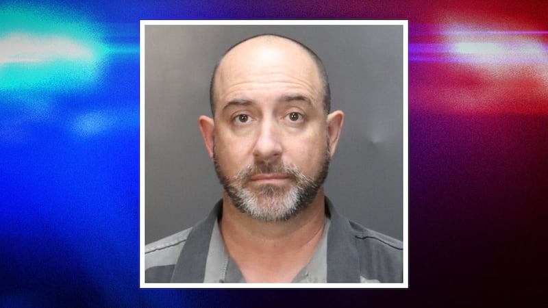 Christopher Raczkowski is accused of switching bags.