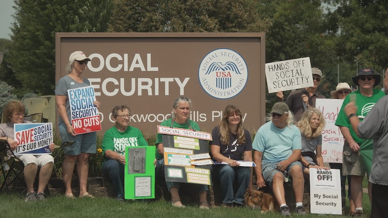 Rally outside Eau Claire SSA office