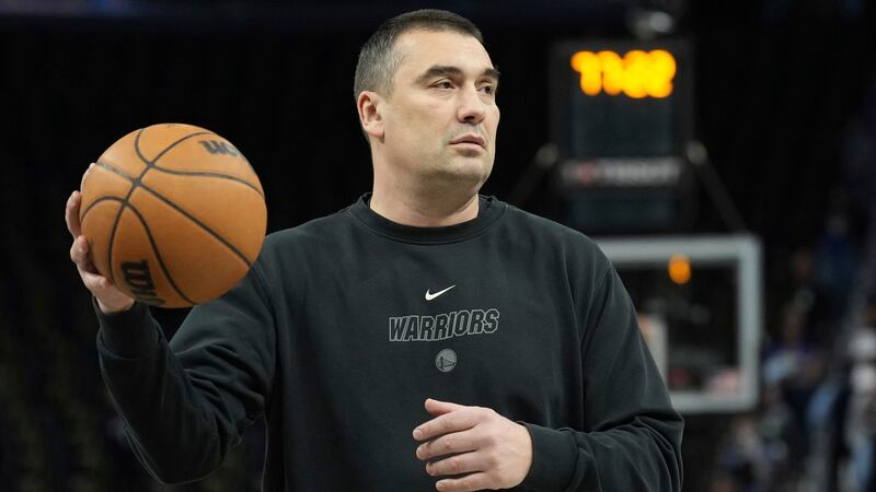 Pass The Ball - Basketball Coaching Shirt Pass The Ball - Basketball Coaching Shirt