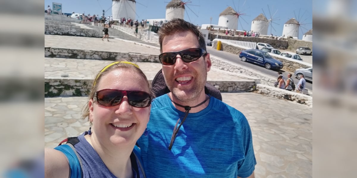 Eau Claire couple awarded for their thrifty travel brand