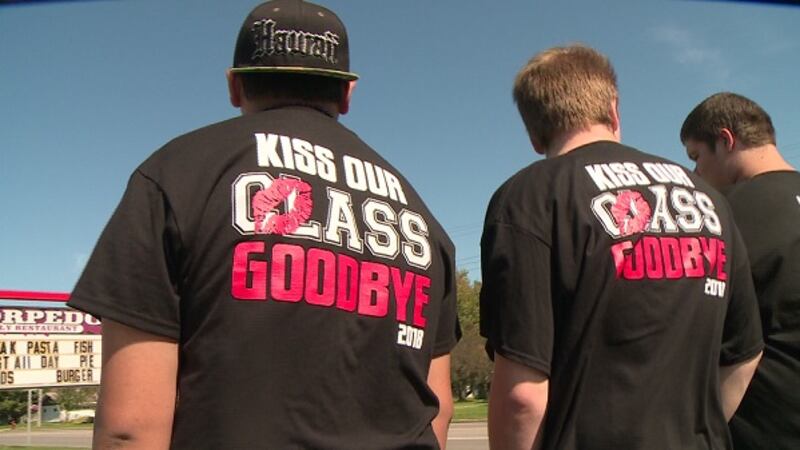 Kiss This Class Goodbye 2016 T-Shirt Kiss This Class Goodbye 2016 T-Shirt
