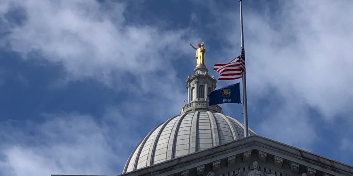 Flags to fly at half-staff in Wisconsin to honor fallen Milwaukee WWII