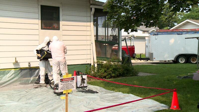 Wisconsin Lead Program Wisconsin DHS establishes Lead-Safe Homes Program