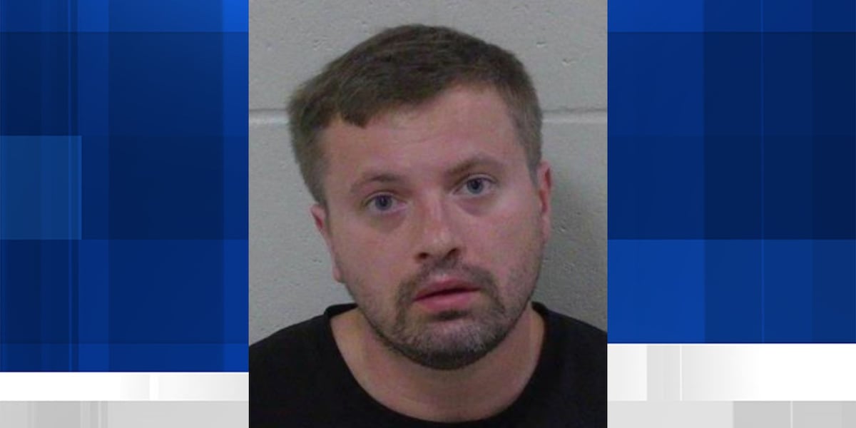 Arcadia man charged with making terrorist threats