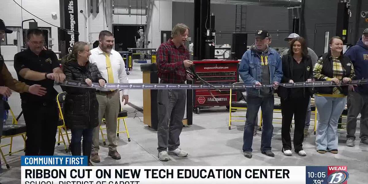 Ribbon Cut on New Tech Education Center